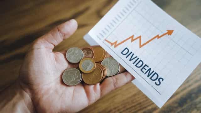 Big Dividends Ahead: Where I'd Invest $10,000 In 2025