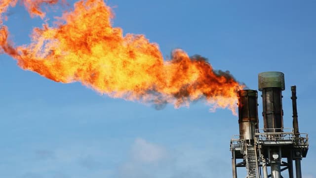 Cenovus Energy (CVE) Beats Stock Market Upswing: What Investors Need to Know