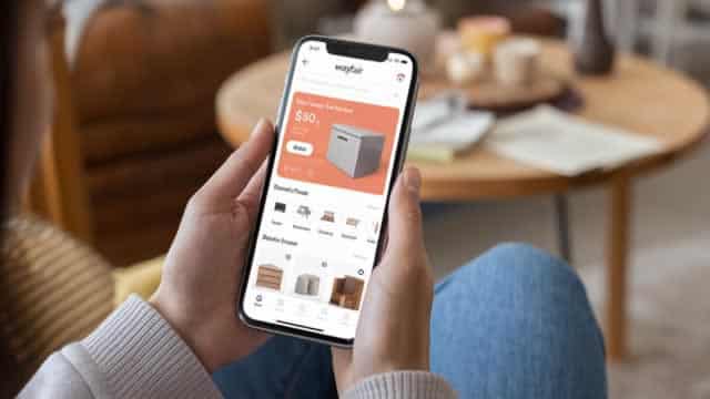 Wayfair Set to Report Q1 Earnings: What's in the Cards for the Stock?