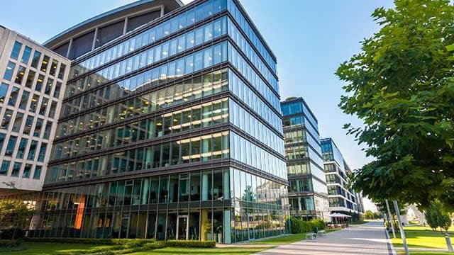 Down 15.4% in 4 Weeks, Here's Why Newmark Group (NMRK) Looks Ripe for a Turnaround