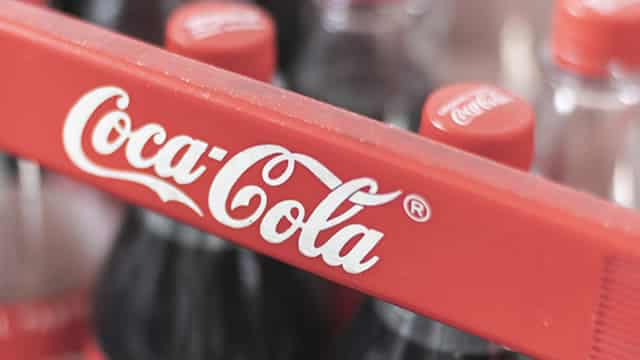 Coca-Cola Stock Gains on Q1 Earnings & Revenue Beat, Positive Trends