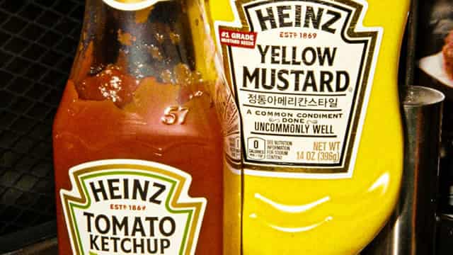 Stay Ahead of the Game With Kraft Heinz (KHC) Q1 Earnings: Wall Street's Insights on Key Metrics