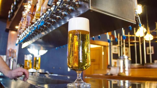 Molson Coors's new CEO needs more than job cuts to shore up the bottom line