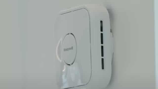 Honeywell's Q1 Earnings & Revenues Beat Estimates, Increase Y/Y