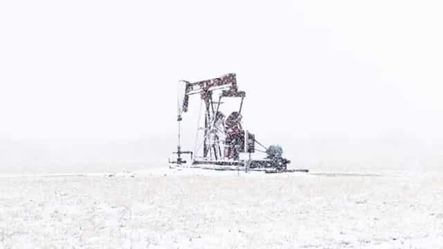 Crude Oil Price Analysis: Crude Drops In Choppy Premarket Movement