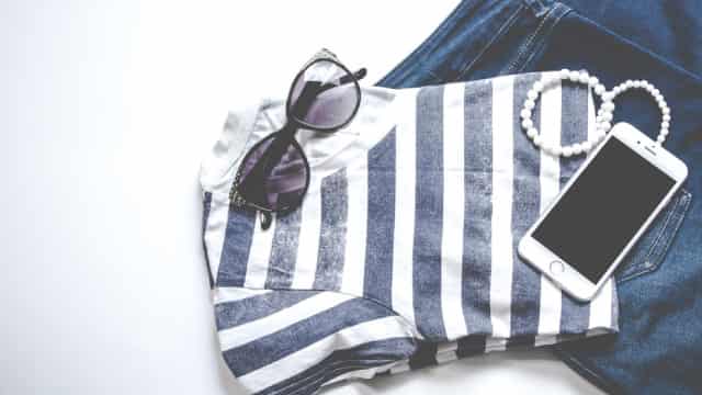 Carter's (CRI) Tops Q1 Earnings and Revenue Estimates