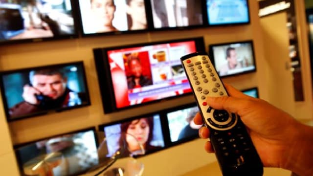 2 Top Stock Split Stocks to Buy Now