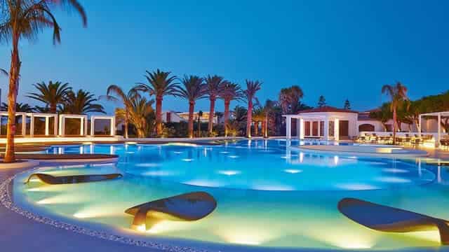 Earnings Preview: MGM Resorts (MGM) Q1 Earnings Expected to Decline
