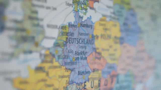 Euro zone needs more ECB stimulus, policymaker Centeno tells paper