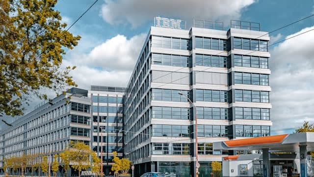 IBM (IBM) Beats Stock Market Upswing: What Investors Need to Know