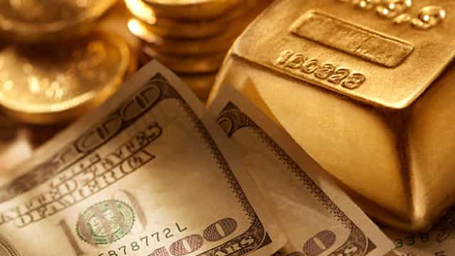 Newmont's Earnings and Revenues Surpass Estimates in Q1