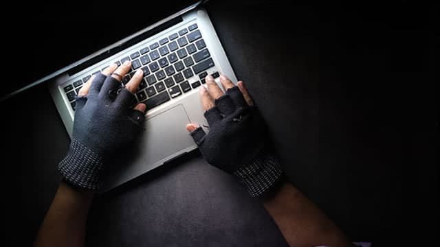 CrowdStrike Holdings (CRWD) Laps the Stock Market: Here's Why