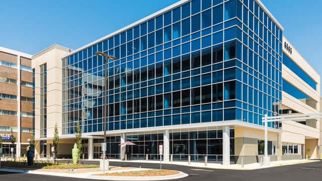 Peakstone Realty Trust (PKST) Misses Q3 FFO and Revenue Estimates