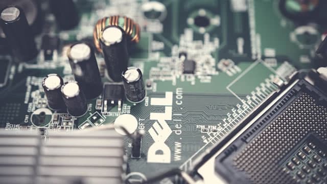 DELL Set to Report Q2 Earnings: Buy, Sell or Hold the Stock?