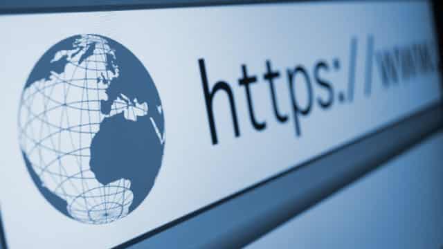 VeriSign Q3 revenue rises on strong domain name demand