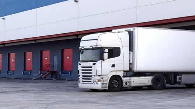 Here's Why Investors Should Give J.B Hunt Stock a Miss Now