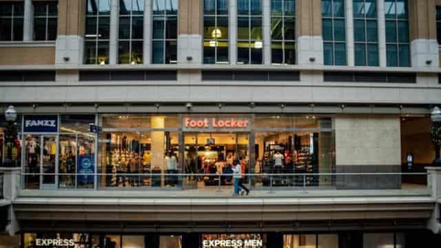 Foot Locker Q3 Earnings Miss Expectations, 2024 View Down