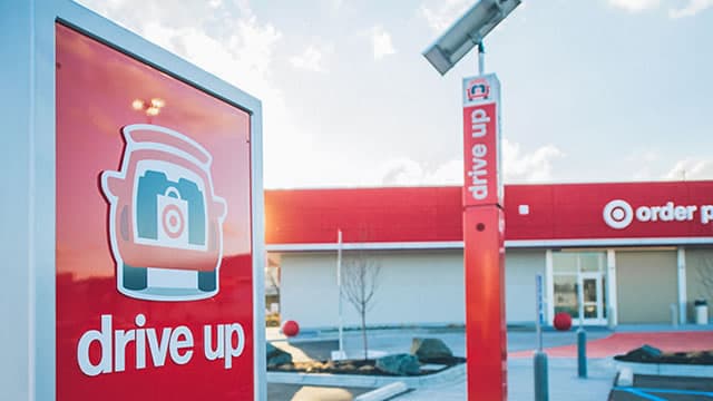 Target: Dividend Hike Signals Optimism, Sales Growth And Tariff Worries Persist