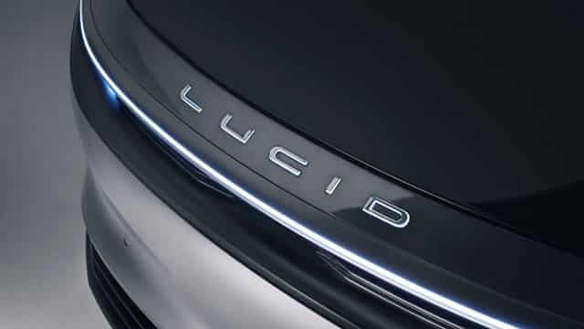 Why Lucid Stock Skidded to a 30.1% Decline in the First Half of 2025