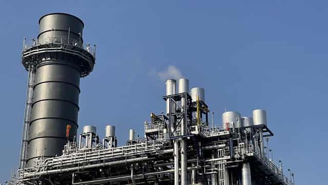 Sustainability of oil price moves will ultimately define impact on equities, says Schwab's Sonders