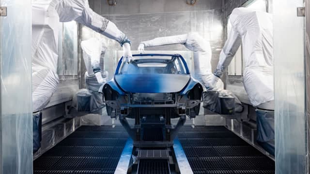 Tesla stock continues to surge on Tuesday as Musk signals renewed focus