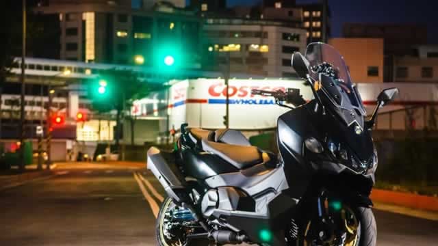 Here's Why Costco (COST) is a Strong Growth Stock