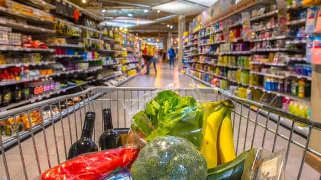 Sprouts Farmers (SFM) Suffers a Larger Drop Than the General Market: Key Insights