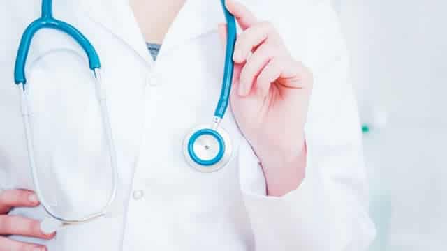 Why Tenet Healthcare (THC) is a Top Momentum Stock for the Long-Term