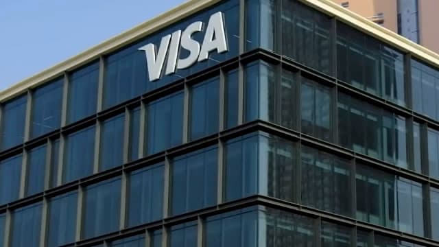 Is Trending Stock Visa Inc. (V) a Buy Now?