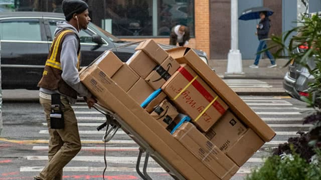 Should You Buy UPS While It's Below $90?