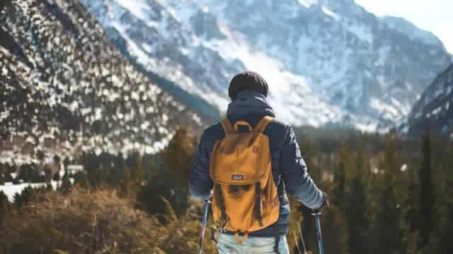 Business Strategies Aid Hibbett (HIBB): Apt to Stay Invested?
