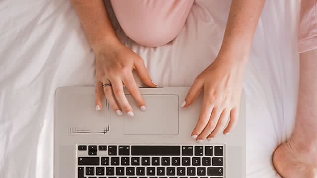 Kimberly-Clark, Vertex And Other Big Stocks Moving Lower In Monday's Pre-Market Session