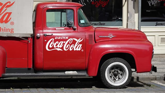 As Coca-Cola prepares to launch a new line of soda sweetened with cane sugar, researchers point out the risks