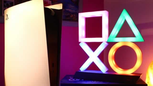 Sony (SONY) Stock Slides as Market Rises: Facts to Know Before You Trade