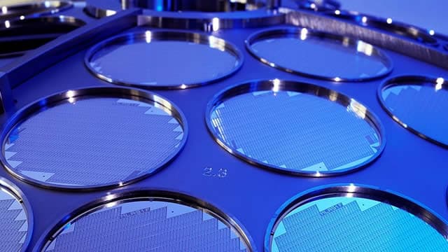 CSLM Acquisition Corp. (SPWR) Stock Dips While Market Gains: Key Facts