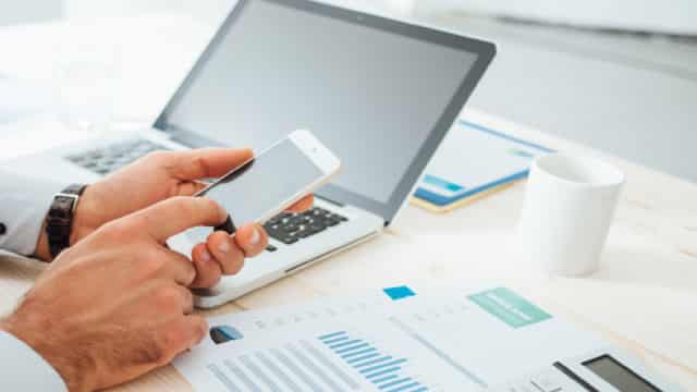 Brown & Brown (BRO) Lags Q1 Earnings Estimates