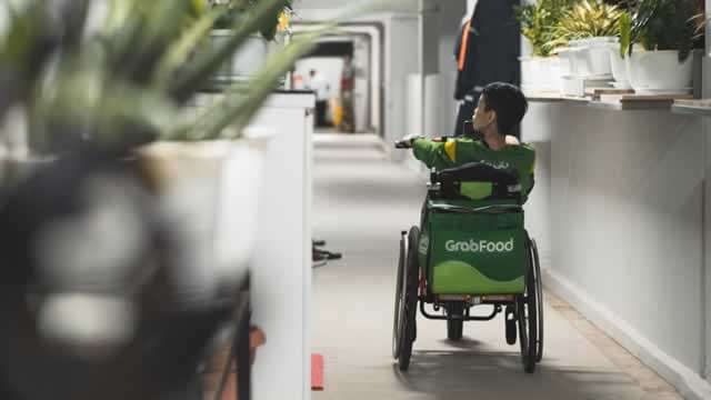 Grab Holdings Limited (GRAB) Exceeds Market Returns: Some Facts to Consider