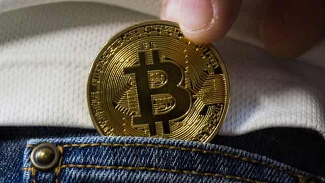 3 Crypto Stocks Surging as Bitcoin Climbs Back Above $90K