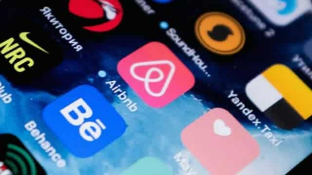 What Analyst Projections for Key Metrics Reveal About Airbnb (ABNB) Q1 Earnings
