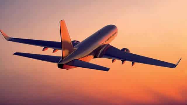 Should Value Investors Buy SkyWest (SKYW) Stock?