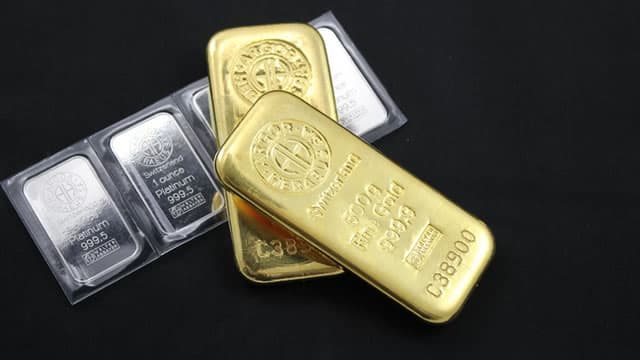 Gold price gains as greenback backs off