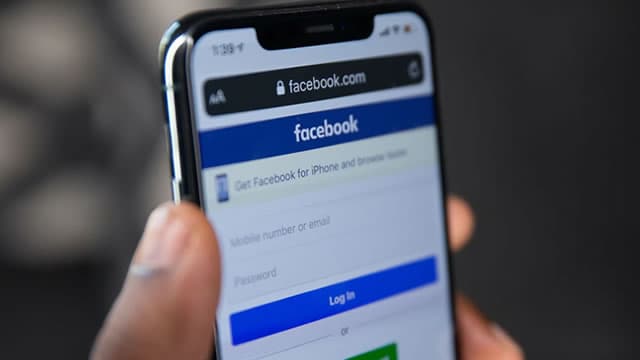 Here's Why Meta Platforms Should Trade at a Lower Multiple Than the Rest of the "Magnificent Seven"