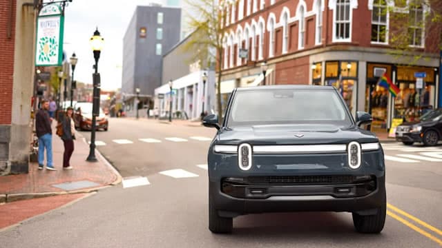 Rivian CEO: Will scale global production with new plant in Georgia