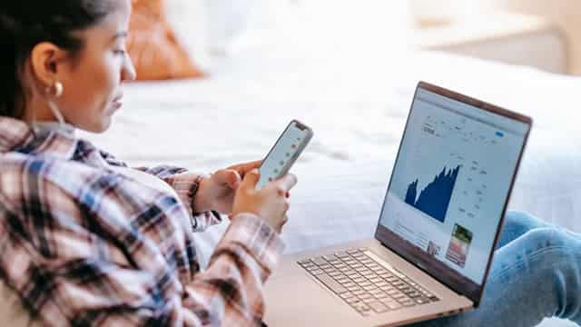3 Schwab ETFs to Buy in May for Massive Passive Income in Retirement