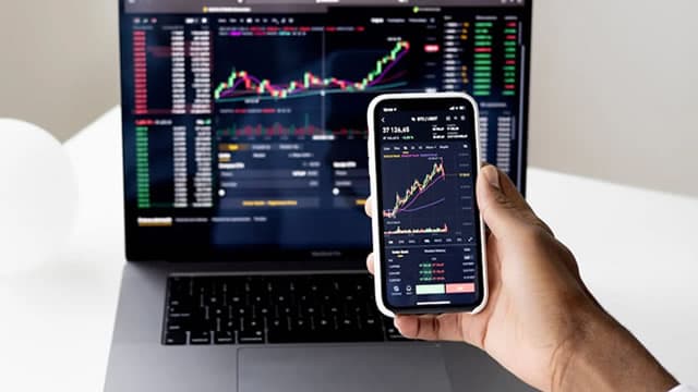 What Laddered Bitcoin ETFs Bring to a Portfolio