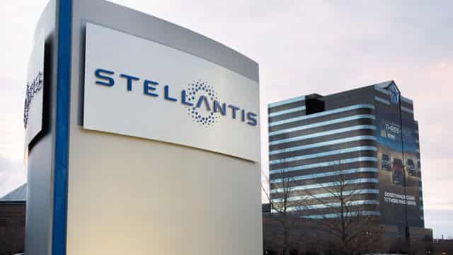 Stellantis: Best Among The Worst, Holding For A Turnaround