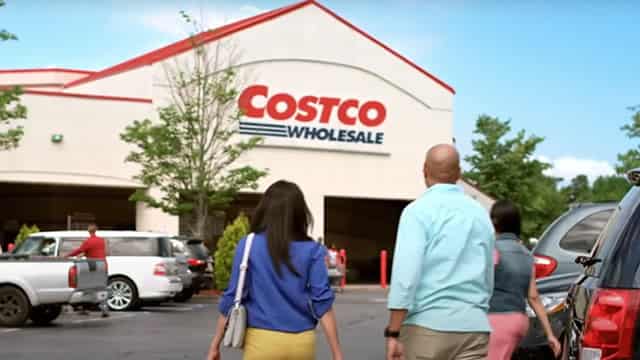 Costco Stock, a Long-Time Charlie Munger Favorite, is Worth Buying in Bulk After Earnings